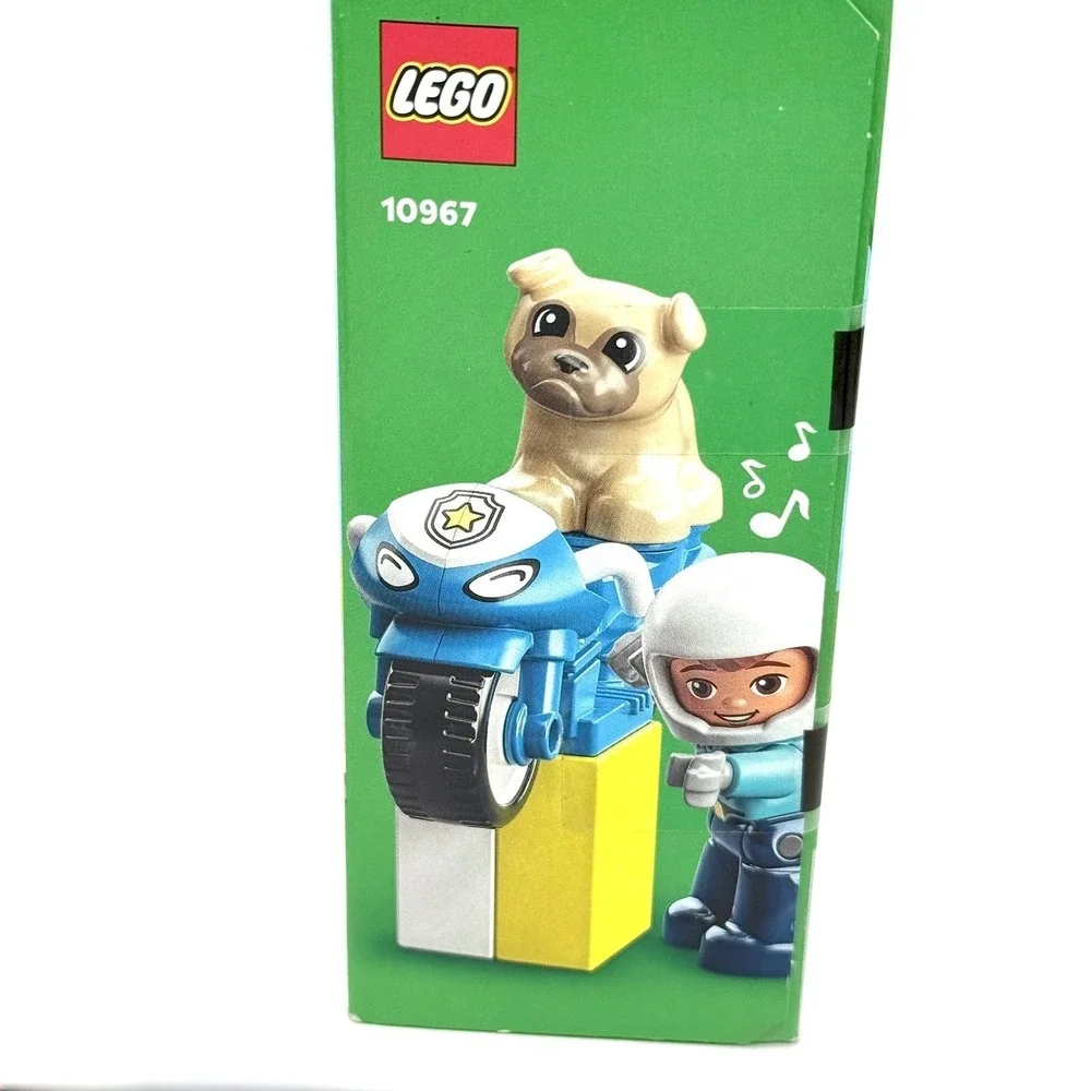 LEGO DUPLO 10967 Police Motorcycle Set 5 pcs – New‎ Sealed Box**